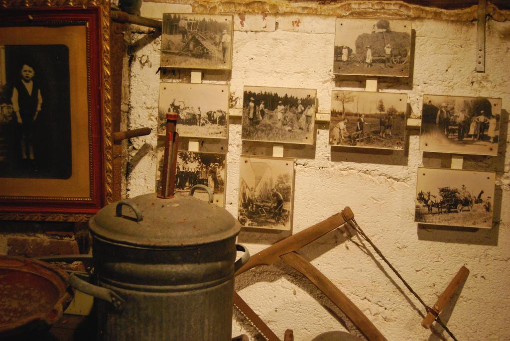 La Remise - Les Chambres Neufchâteau Buitenkant foto